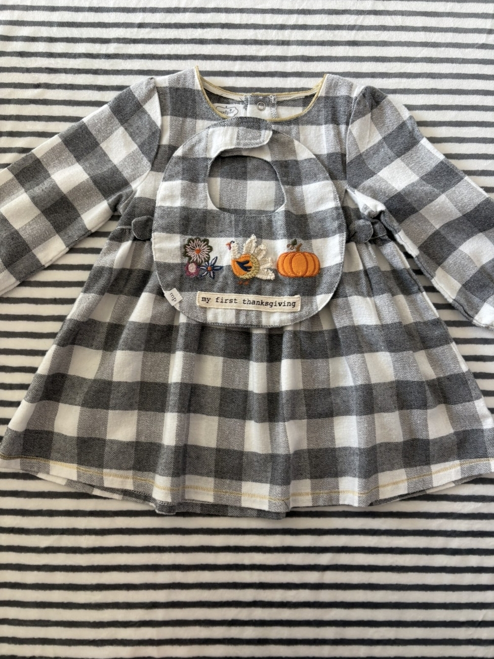 Mudpie Dress 12m With Reverible Bib